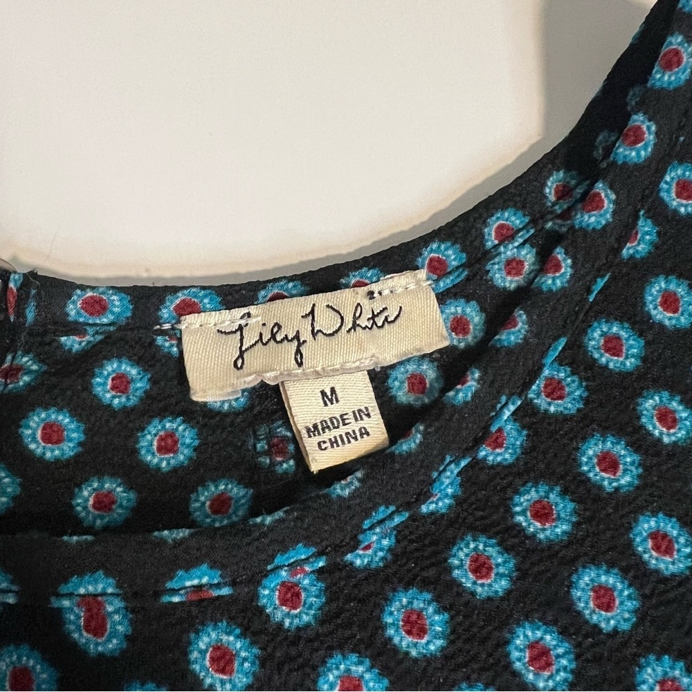 Lily White Black and Blue Geometric Blouse - Picture 5 of 9